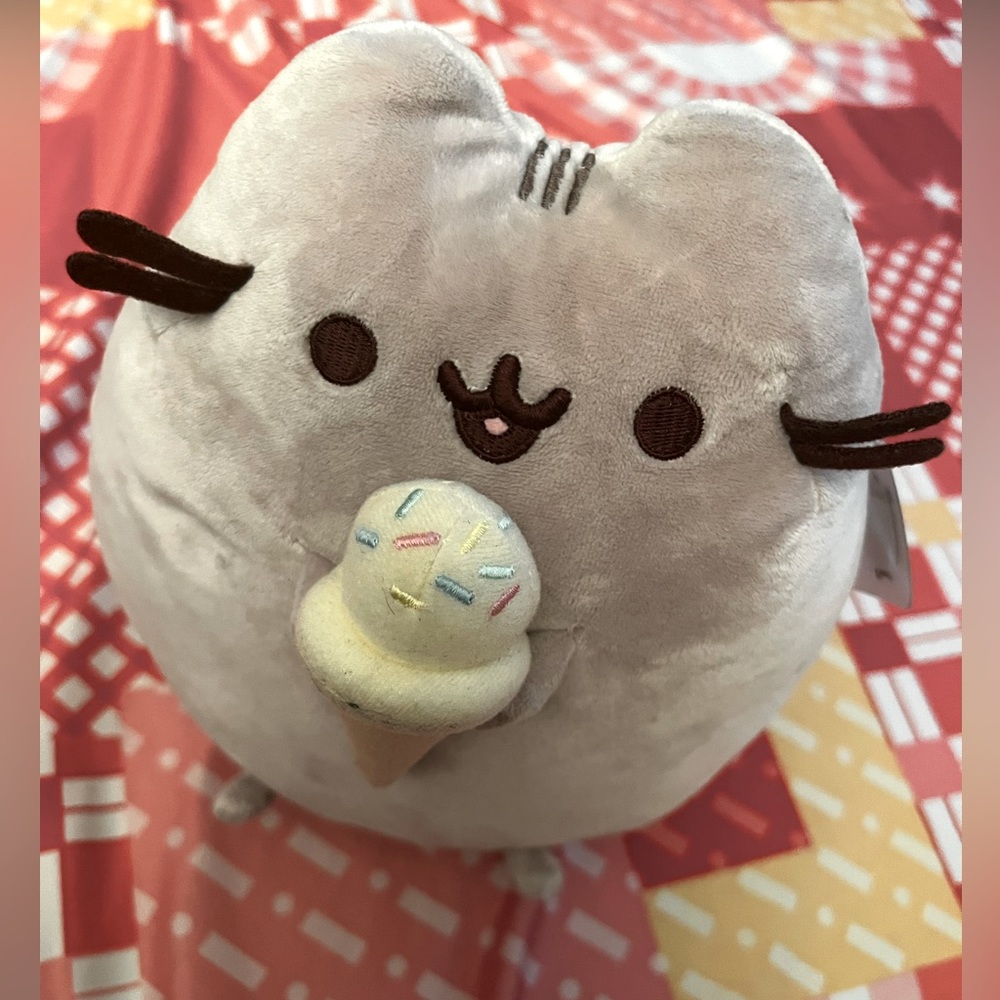 Pusheen ice cream